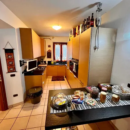 Casa Giulia * 포솜브로네